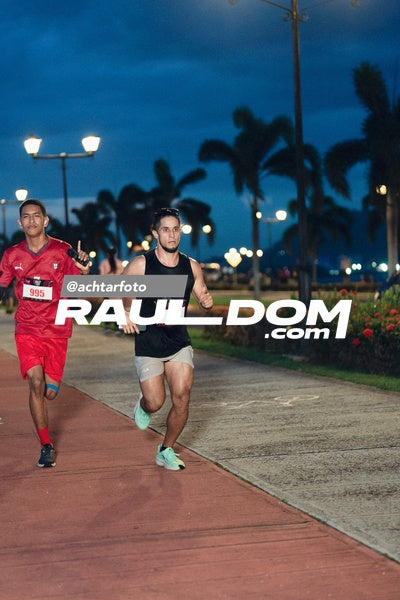 NightRun-achtarfoto-101415.jpg