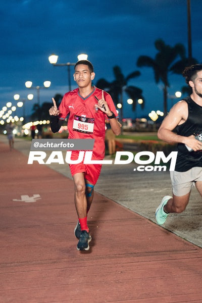 NightRun-achtarfoto-101416.jpg