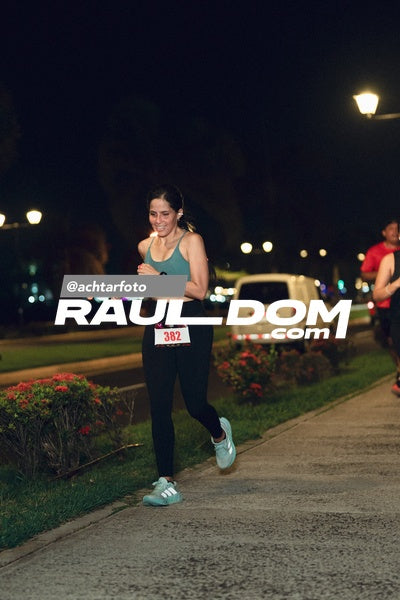 NightRun-achtarfoto-101907.jpg