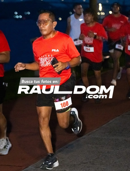 NightRun-elguillephoto-9210.jpg