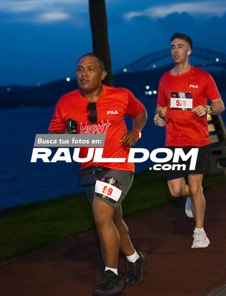NightRun-elguillephoto-9214.jpg