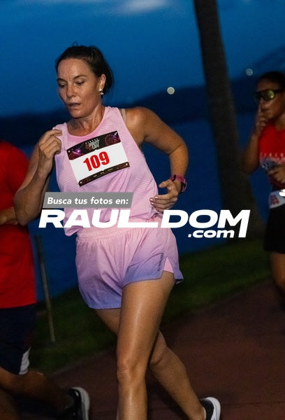 NightRun-elguillephoto-9216.jpg