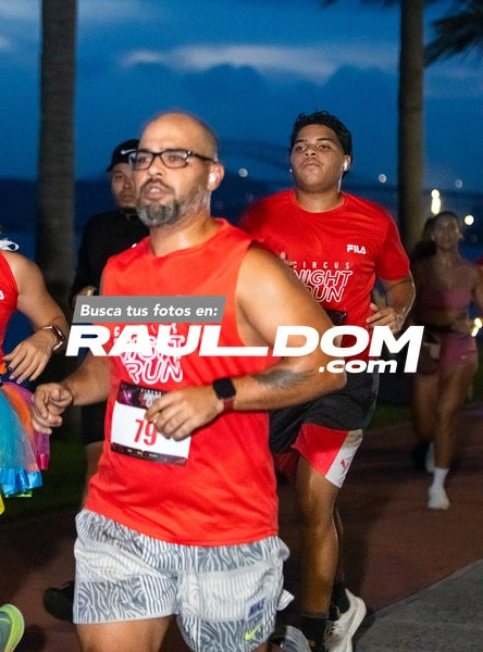 NightRun-elguillephoto-9219.jpg
