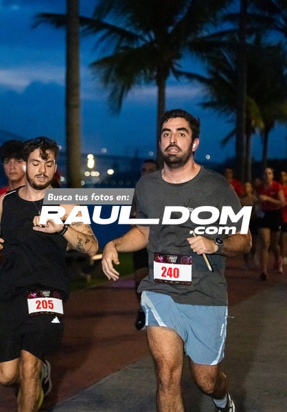 NightRun-elguillephoto-9220.jpg