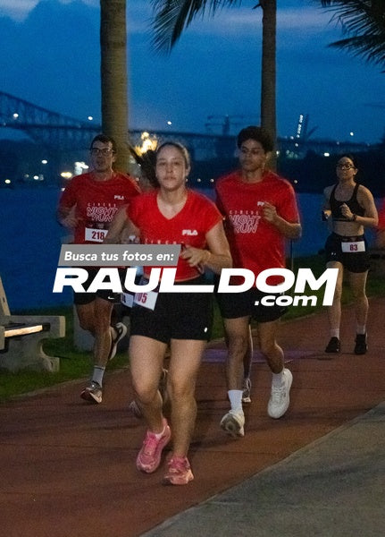 NightRun-elguillephoto-9222.jpg