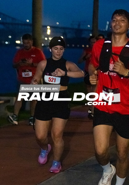 NightRun-elguillephoto-9226.jpg
