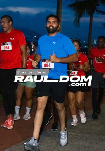 NightRun-elguillephoto-9242.jpg