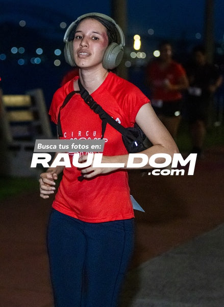 NightRun-elguillephoto-9272.jpg