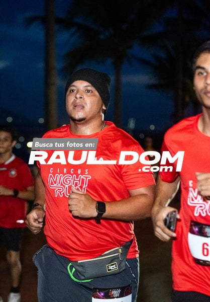 NightRun-elguillephoto-9275.jpg