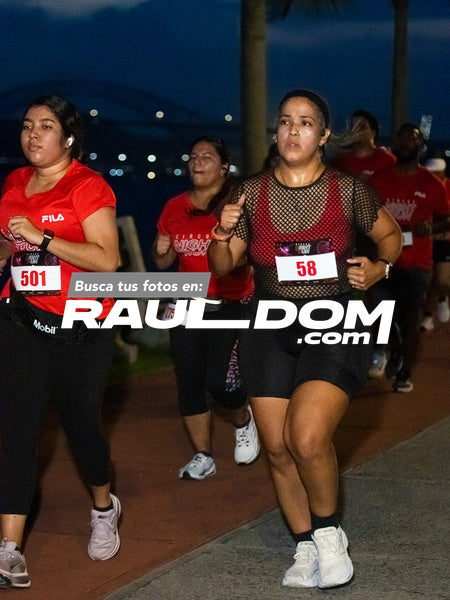 NightRun-elguillephoto-9277.jpg
