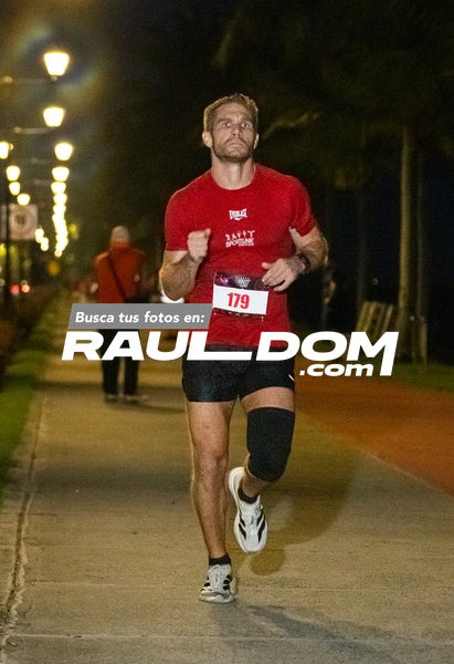 NightRun-elguillephoto-9311.jpg