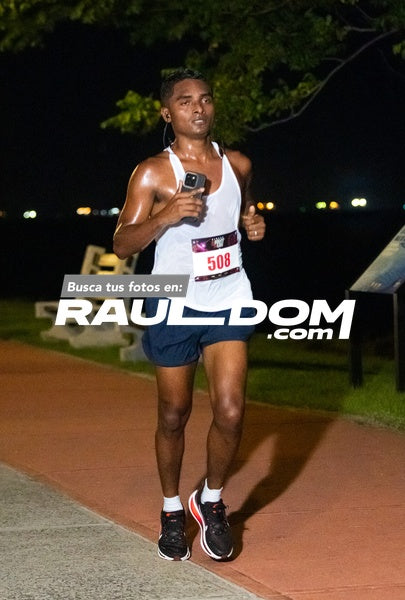 NightRun-elguillephoto-9341.jpg