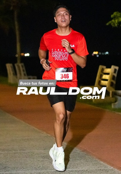 NightRun-elguillephoto-9342.jpg