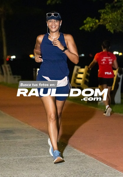 NightRun-elguillephoto-9353.jpg