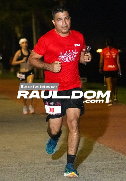 NightRun-elguillephoto-9357.jpg