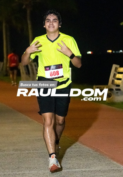 NightRun-elguillephoto-9365.jpg