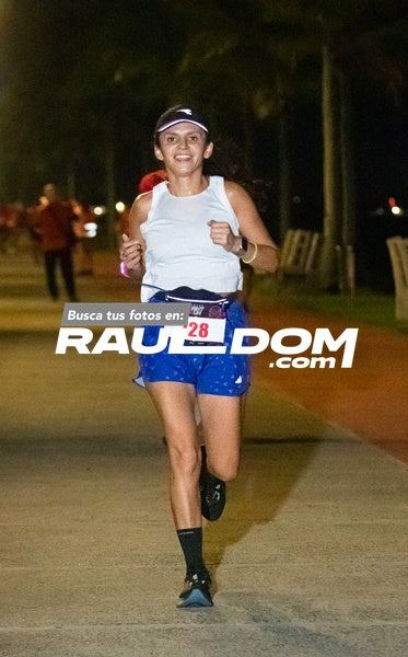 NightRun-elguillephoto-9380.jpg