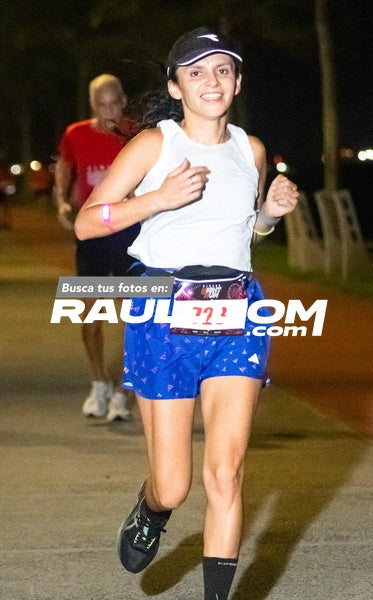 NightRun-elguillephoto-9382.jpg