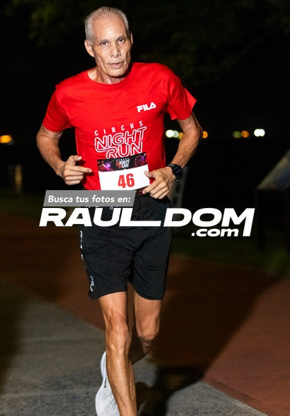 NightRun-elguillephoto-9386.jpg
