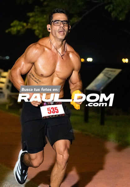 NightRun-elguillephoto-9390.jpg