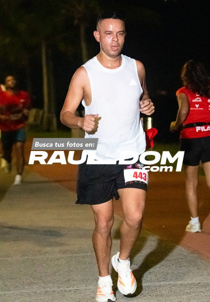 NightRun-elguillephoto-9391.jpg