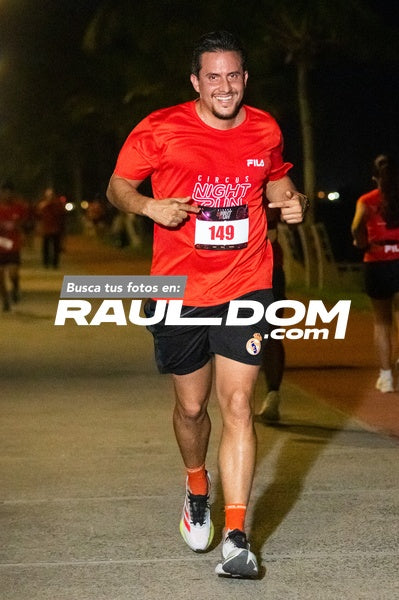 NightRun-elguillephoto-9394.jpg