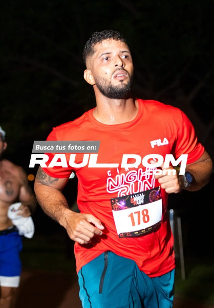 NightRun-elguillephoto-9397.jpg