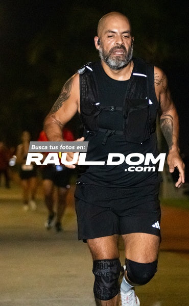 NightRun-elguillephoto-9405.jpg