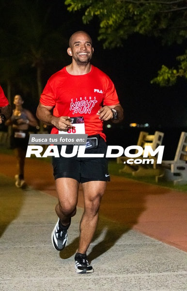 NightRun-elguillephoto-9408.jpg