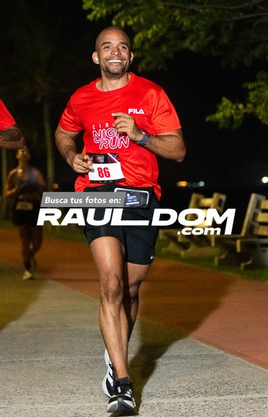 NightRun-elguillephoto-9409.jpg