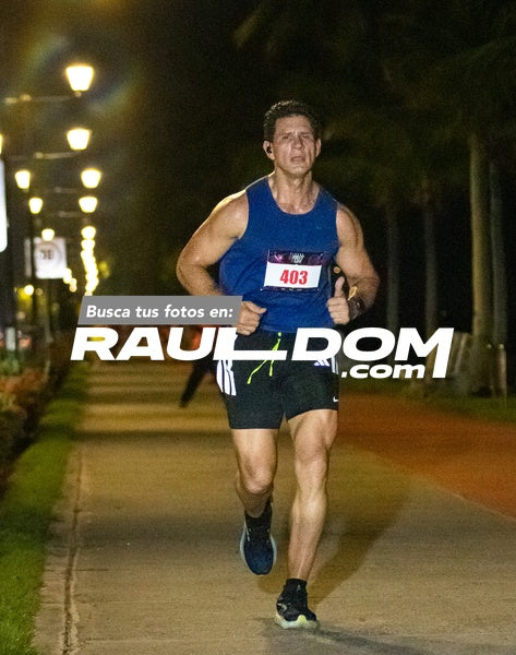 NightRun-elguillephoto-9424.jpg
