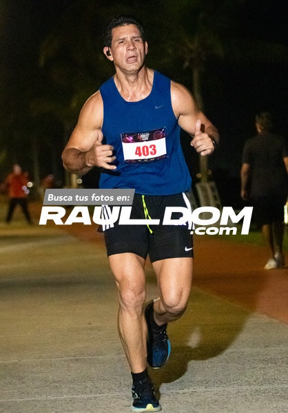 NightRun-elguillephoto-9426.jpg