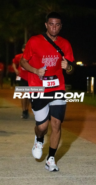 NightRun-elguillephoto-9437.jpg