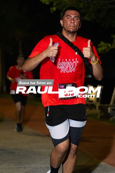 NightRun-elguillephoto-9440.jpg