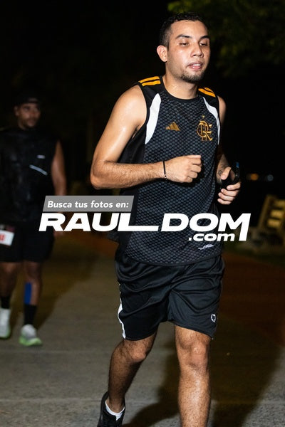 NightRun-elguillephoto-9458.jpg