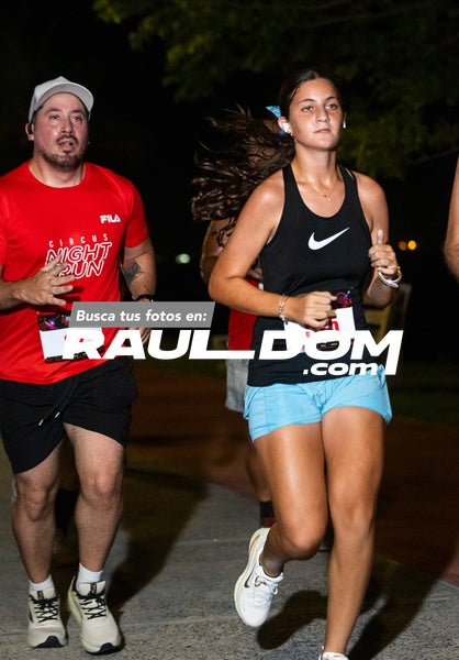 NightRun-elguillephoto-9476.jpg
