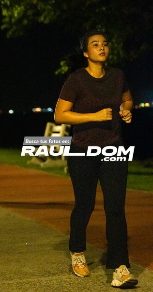 NightRun-elguillephoto-9479.jpg