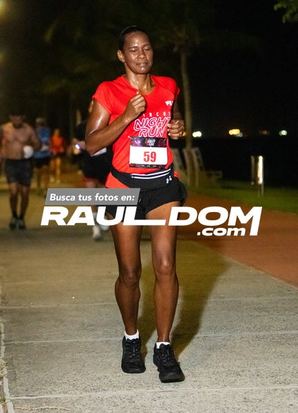 NightRun-elguillephoto-9484.jpg