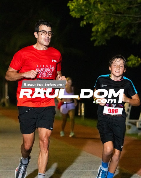 NightRun-elguillephoto-9504.jpg