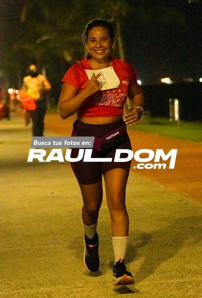 NightRun-elguillephoto-9523.jpg