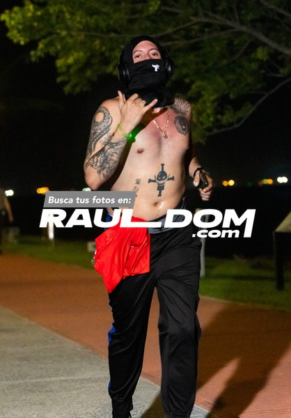 NightRun-elguillephoto-9526.jpg