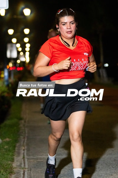 NightRun-elguillephoto-9544.jpg