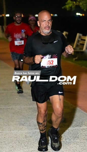 NightRun-elguillephoto-9585.jpg