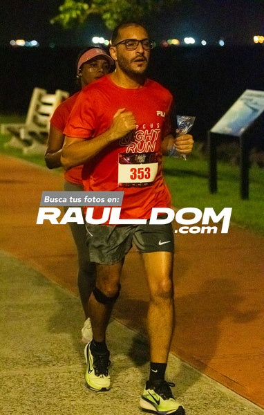 NightRun-elguillephoto-9586.jpg