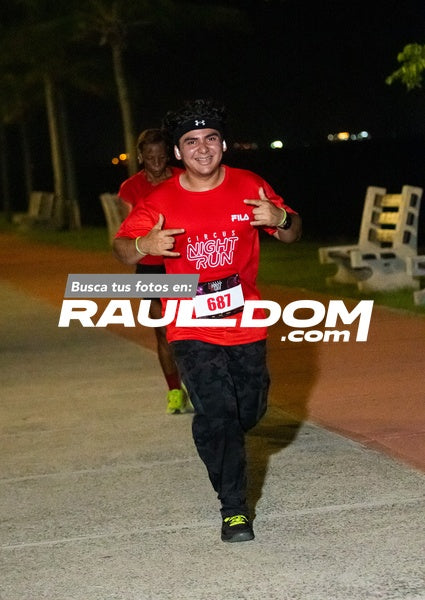 NightRun-elguillephoto-9608.jpg