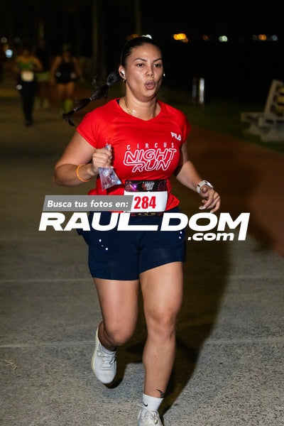 NightRun-elguillephoto-9637.jpg