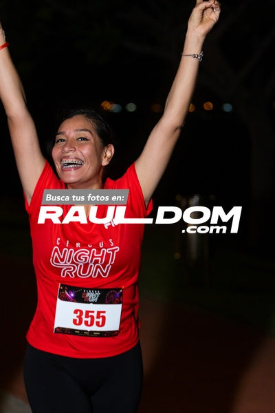 NightRun-elguillephoto-9675.jpg
