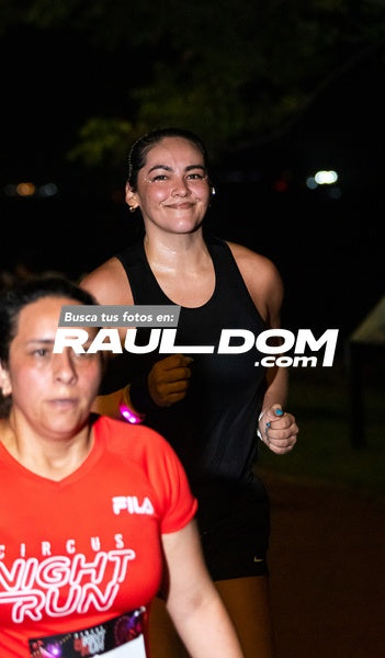 NightRun-elguillephoto-9685.jpg