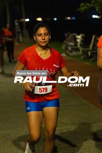 NightRun-elguillephoto-9686.jpg