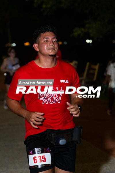 NightRun-elguillephoto-9690.jpg